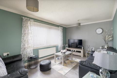 14/2 Robert Burns Drive, Edinburgh, EH16 6BL