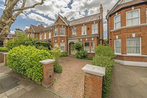 2 bedroom flat for sale, Walm Lane, London NW2