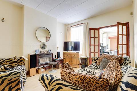 undefined, Exeter Road, Forest Fields NG7