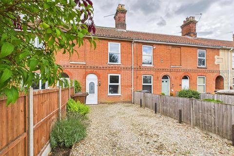 2 bedroom terraced house for sale, Norwich Road, Dereham