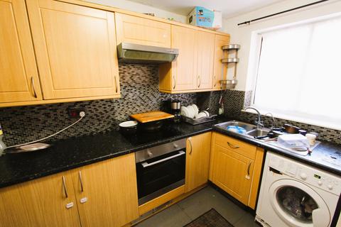 undefined, Porter Close, Grays, RM20