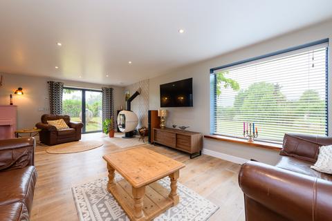 4 bedroom detached house for sale, Behind Town Lane, Somerton TA11