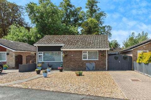 3 bedroom detached bungalow for sale, Arrowhead Drive, Lakenheath IP27
