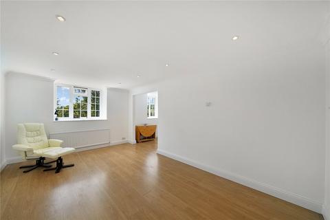 undefined, Craig Mount, Radlett, Hertfordshire, WD7