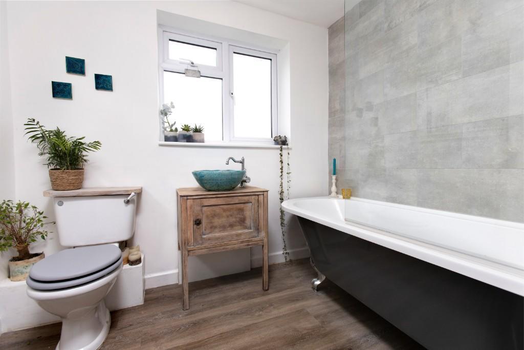 Family bathroom
