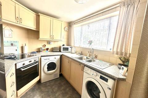 undefined, Ryder Close, Bovingdon HP3