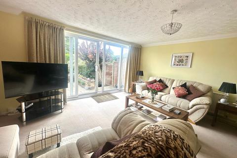 undefined, Ryder Close, Bovingdon HP3