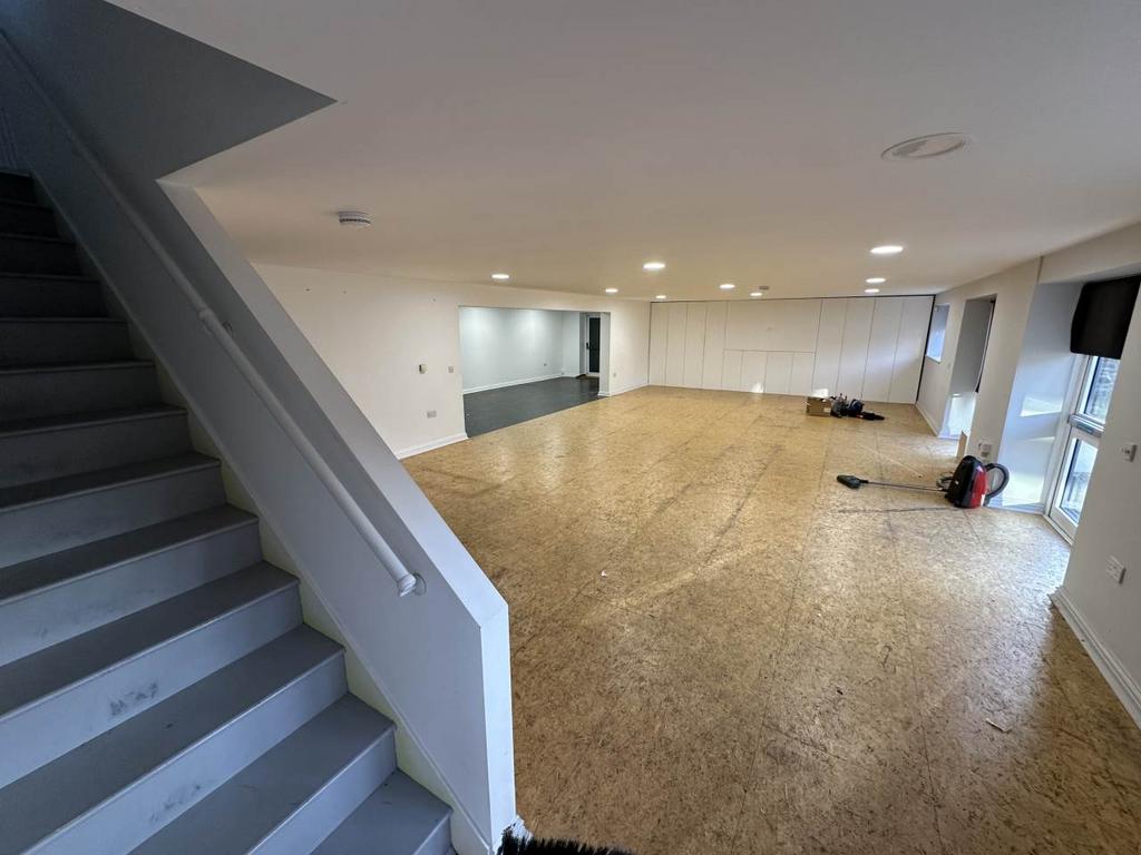 Downstairs office sp