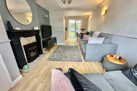 4 bedroom semi-detached house for sale, Sefton Grove, Tipton DY4