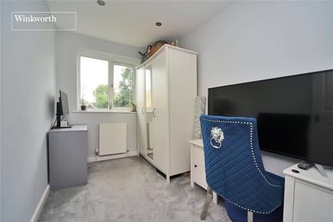 14 Cotswold Way, Worcester Park, KT4 8LL