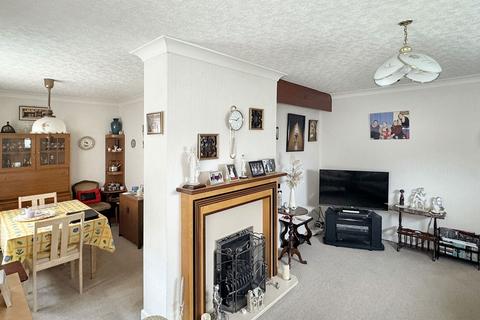 2 bedroom detached bungalow for sale, Mosedale Grove, Beechwood, Runcorn