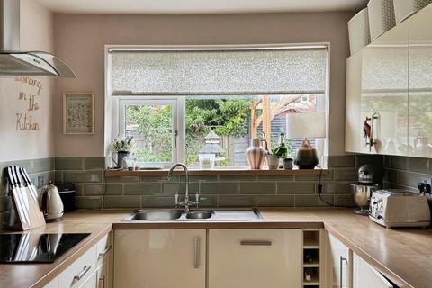 34 Canberra Road, Bramhall, Stockport, SK7 1LG