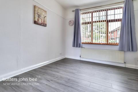 3 bedroom semi-detached house for sale, Bridge Road, Stoke-On-Trent