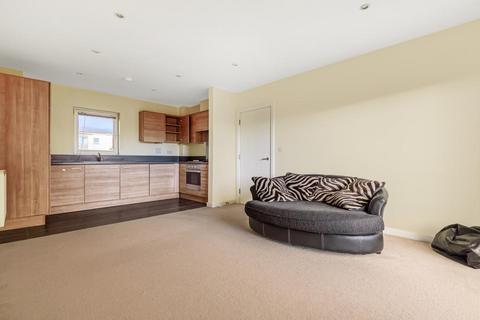 undefined, Kennet Island,  Reading,  Berkshire,  RG2