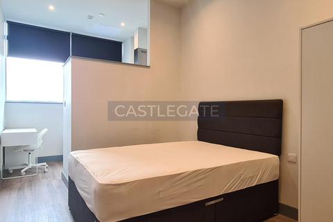 Studio to rent, Renaissance Works, New Street, Huddersfield, HD1 2AS