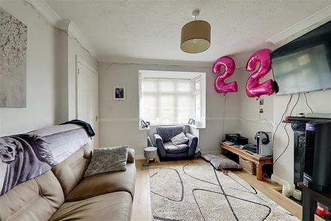 31 Pound Lane, Upper Beeding, Steyning, BN44 3JB