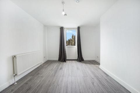 2 bedroom flat to rent, Kilburn Lane, London, W9