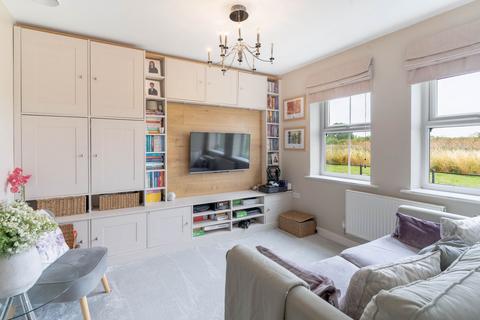 5 bedroom detached house for sale, Holland Walk, Longstanton, CB24