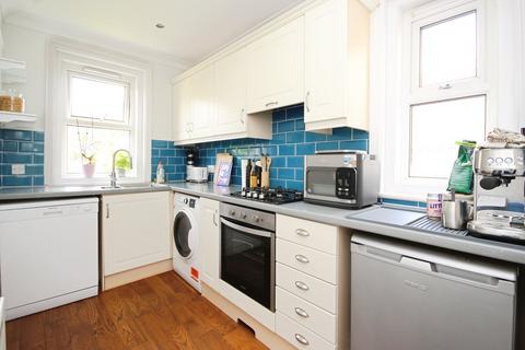 2 bedroom apartment for sale, Burnaby Road, ALUM CHINE, BH4