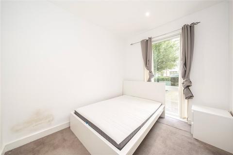 3 bedroom apartment to rent, Handley Drive, London, SE3