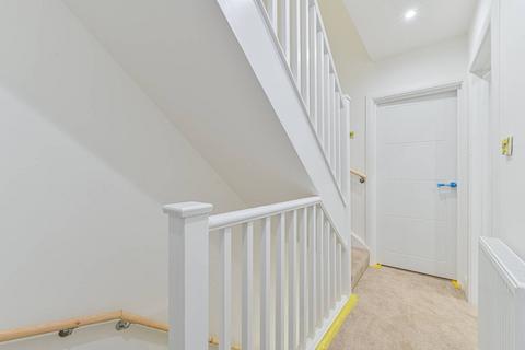 3 bedroom house for sale, 3 Kingswood Way, South Croydon CR2