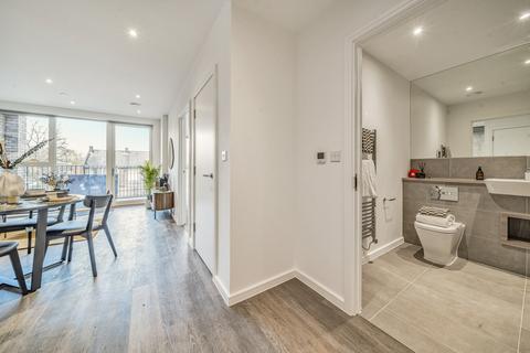 1 bedroom apartment to rent, 4 Headlam Avenue, Clapham SW4