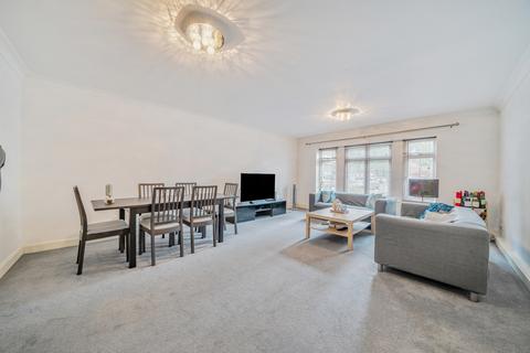 2 bedroom apartment for sale, Myrtleside Close, Northwood