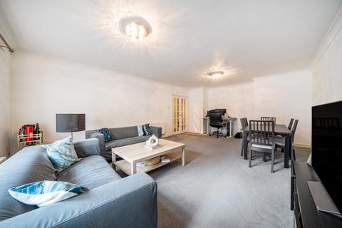 2 bedroom apartment for sale, Myrtleside Close, Northwood