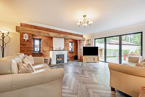 55 Birchy Close, Shirley, Solihull, B90 1QL