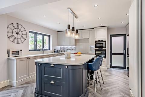 55 Birchy Close, Shirley, Solihull, B90 1QL