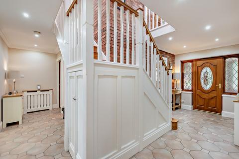 55 Birchy Close, Shirley, Solihull, B90 1QL