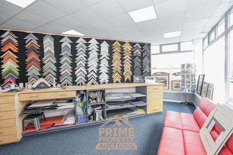 undefined, Nicolson Street, Greenock PA15
