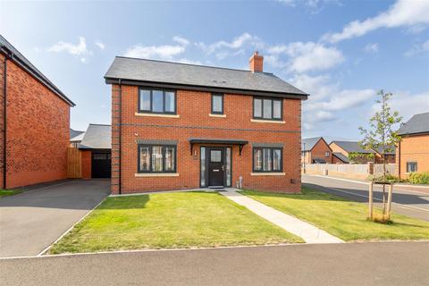 4 bedroom detached house for sale, Peregrine Way, Abbey Heights, NE15