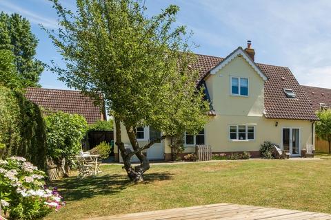 4 bedroom detached house for sale, Church Road, Stowmarket IP14