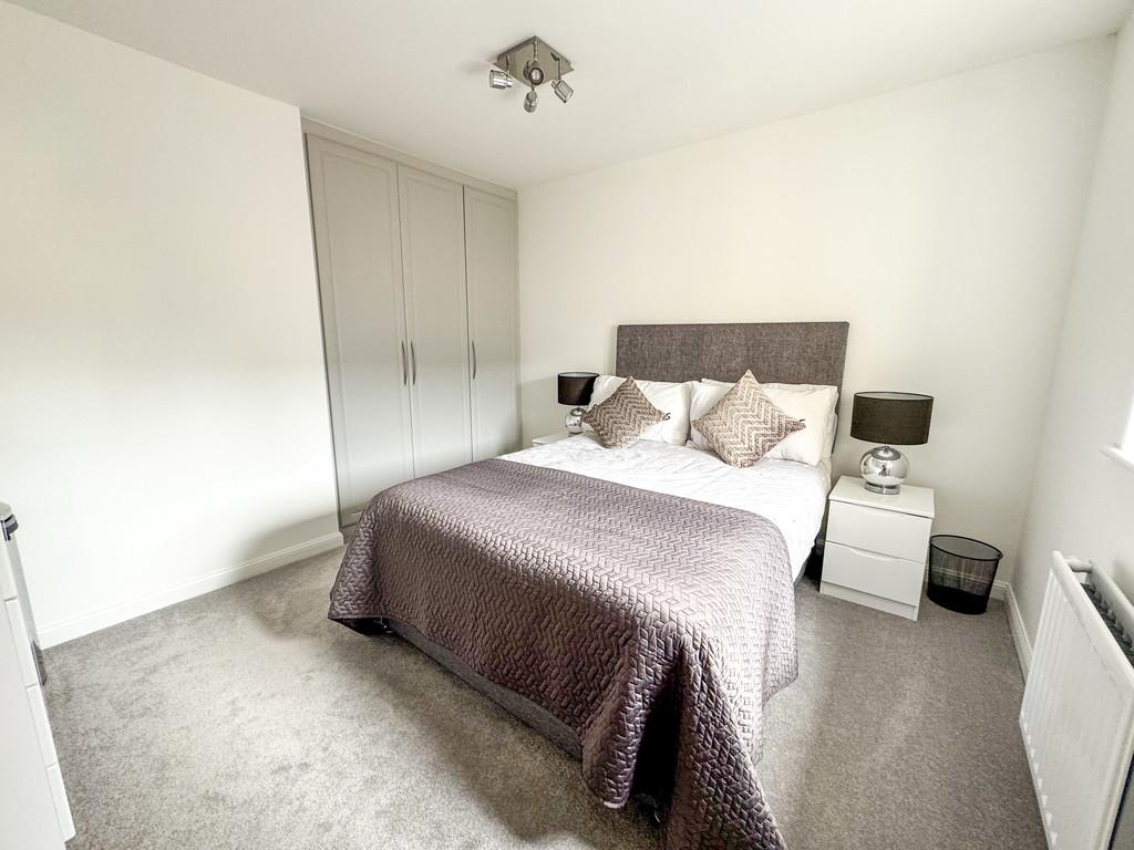 Bed2