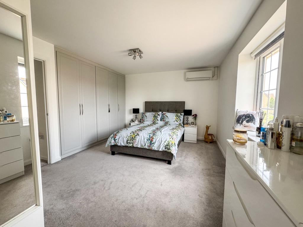 Bed 1 image 3