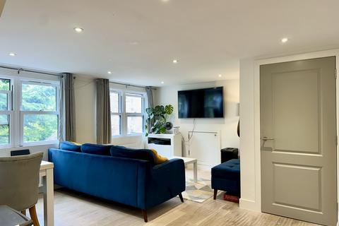 1 bedroom apartment to rent, Ashley Cross, Poole