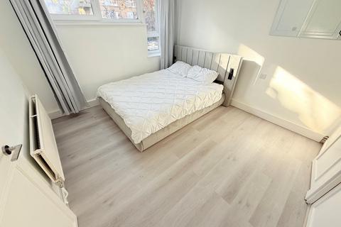 1 bedroom apartment to rent, Kimbel House, Holloway