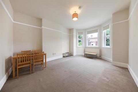 2 bedroom flat to rent, St Pauls Avenue, Willesden Green, NW2