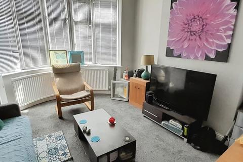 3 bedroom semi-detached house for sale, Amy Street, Leicester