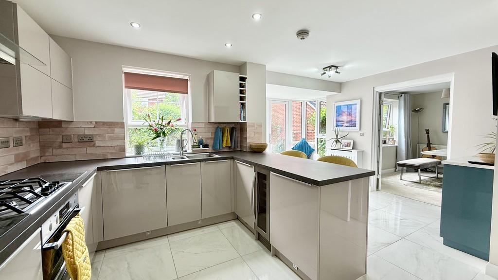 Kitchen/family room