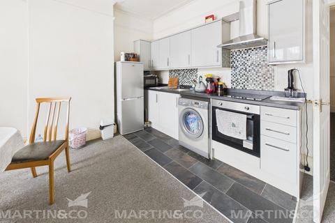 3 bedroom end of terrace house for sale, Chequer Road , Doncaster