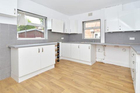 3 bedroom semi-detached house for sale, Brookwood Drive, Meir, Stoke On Trent