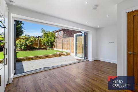 undefined, Frenchs Close, Stanstead Abbotts, Ware