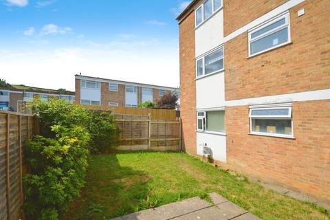 1 Willmott Close, Bristol, BS14 0LD