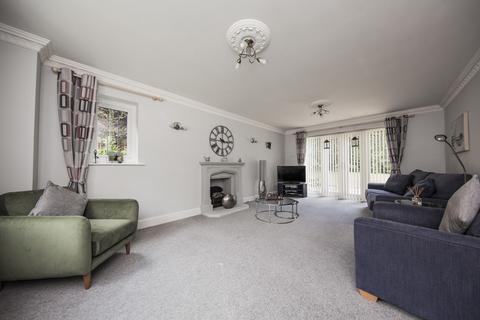 undefined, Pinewood Chase, Crowborough