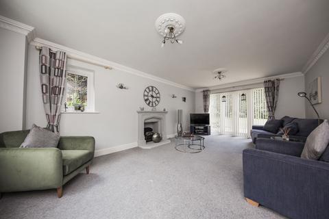 undefined, Pinewood Chase, Crowborough
