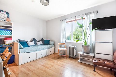 undefined, Gresham Way, Wimbledon Park, London, SW19