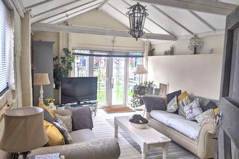 3 bedroom detached house for sale, High Bridge Road, Alvingham, Louth