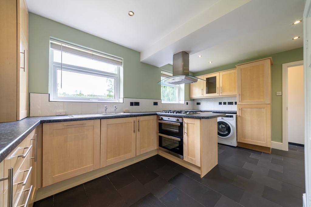 49 Manor Crescent-6